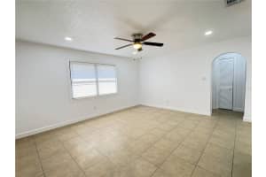 2847 OAK STREET, SARASOTA, FL 34237 - MLS#MFRA4693111