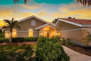 204 WINDWARD DRIVE, OSPREY, FL 34229 - MLS#MFRA4693139