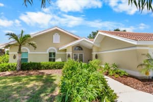 204 WINDWARD DRIVE, OSPREY, FL 34229 - MLS#MFRA4693139
