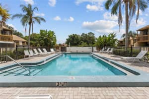 3037 WILLOW GREEN DRIVE, SARASOTA, FL 34235 - MLS#MFRA4693217