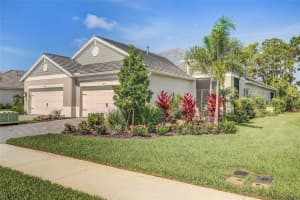 10233 LAKE WALES CIRCLE, SARASOTA, FL 34241 - MLS#MFRA4693223