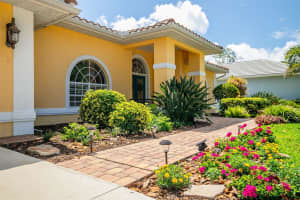 1956 WHITE FEATHER LANE, NOKOMIS, FL 34275 - MLS#MFRA4693232