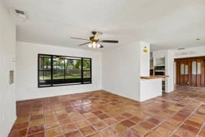 807 LUCILLE AVENUE, NOKOMIS, FL 34275 - MLS#MFRA4693238