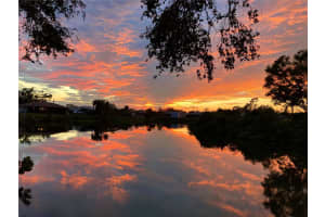 425 DRIFTWOOD ROAD, VENICE, FL 34293 - MLS#MFRA4693341