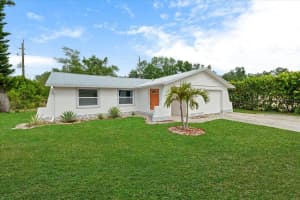 2580 SHAMROCK DRIVE, VENICE, FL 34293 - MLS#MFRA4693357