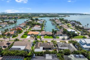 6129 LEELAND STREET, ST PETERSBURG, FL 33715 - MLS#MFRA4693503