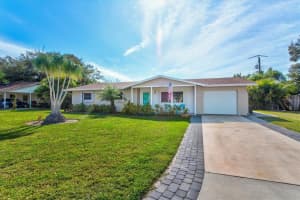 2572 Jefferson Cir, SARASOTA