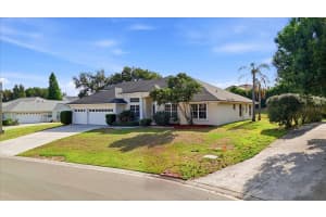 5628 WOODWIND HILLS DRIVE, LAKELAND, FL 33812 - MLS#MFRA4693531