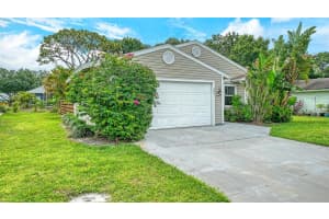 361 BEARDED OAKS CIRCLE, SARASOTA, FL 34232 - MLS#MFRA4693575