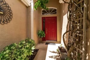 5220 CREEKSIDE TRAIL, SARASOTA, FL 34243 - MLS#MFRA4693593