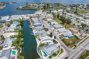 6401 MARINA DRIVE, HOLMES BEACH, FL 34217 - MLS#MFRA4693685