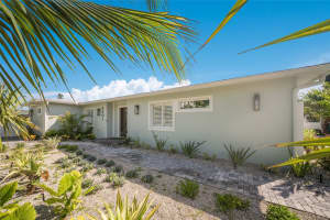 6401 MARINA DRIVE, HOLMES BEACH, FL 34217 - MLS#MFRA4693685