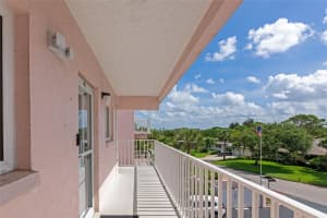 910 GOLDEN BEACH BOULEVARD, VENICE, FL 34285 - MLS#MFRA4693690