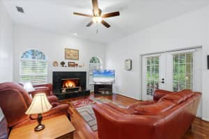 3510 CRYSTAL LAKES COURT, SARASOTA, FL 34235 - MLS#MFRA4693705