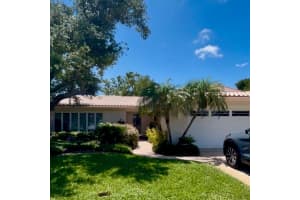10248 IMPERIAL POINT DRIVE, LARGO, FL 33774 - MLS#MFRA4693736