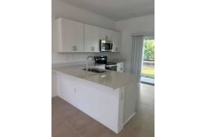 8641 DAYBREAK STREET, SARASOTA, FL 34241 - MLS#MFRA4693768