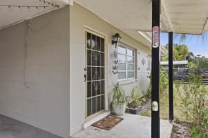 3316 JOLSON DRIVE, SARASOTA, FL 34237 - MLS#MFRA4693787