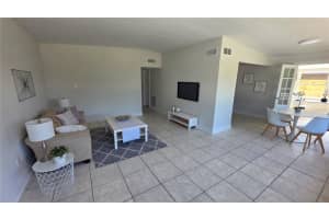 3167 IRVING STREET, SARASOTA, FL 34237 - MLS#MFRA4693818