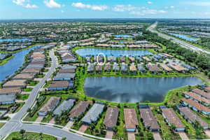 7018 HOLBROOK COVE, BRADENTON, FL 34202 - MLS#MFRA4693892