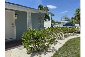 170 ROOSEVELT DRIVE, SARASOTA, FL 34236 - MLS#MFRA4693900