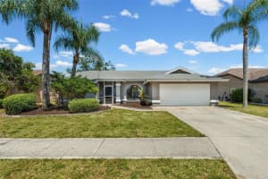 7807 38TH COURT, SARASOTA, FL 34243 - MLS#MFRA4693933