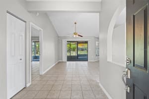 7807 38TH COURT, SARASOTA, FL 34243 - MLS#MFRA4693933