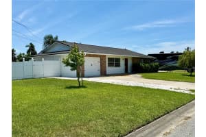 3607 CAMBRIDGE DR W, BRADENTON, FL 34205 - MLS#MFRA4693934