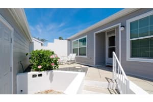 1011 IBIS COURT, BRADENTON, FL 34209 - MLS#MFRA4693939