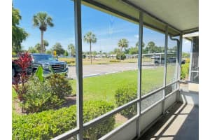 201 KINGS BOULEVARD, SUN CITY CENTER, FL 33573 - MLS#MFRA4693945