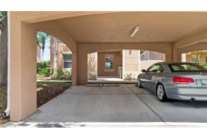 915 FAIRWAYCOVE LANE, BRADENTON, FL 34212 - MLS#MFRA4693958