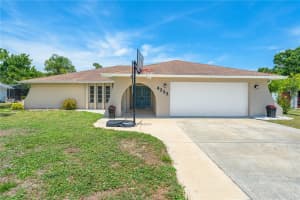 4233 BOSWELL PLACE, SARASOTA, FL 34241 - MLS#MFRA4693963