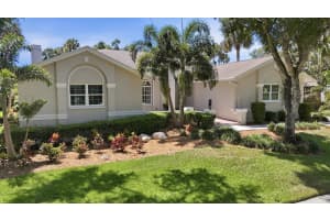 4734 TRAILS DRIVE, SARASOTA, FL 34232 - MLS#MFRA4693997