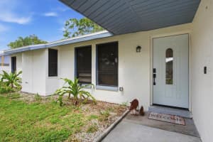 4913 ALMANZA AVENUE, SARASOTA, FL 34235 - MLS#MFRA4694051