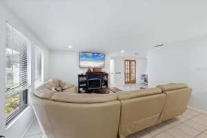 4913 ALMANZA AVENUE, SARASOTA, FL 34235 - MLS#MFRA4694051