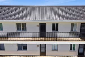 8977 MIDNIGHT PASS ROAD, SARASOTA, FL 34242 - MLS#MFRA4694054