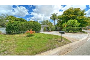 3424 TANGLEWOOD DRIVE, SARASOTA, FL 34239 - MLS#MFRA4694194
