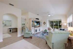 216 VISTA DEL LAGO WAY, VENICE, FL 34292 - MLS#MFRA4694205