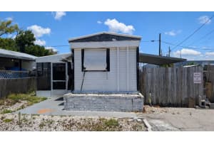 1810 HOLIDAY DRIVE, HOLIDAY, FL 34691 - MLS#MFRA4694206
