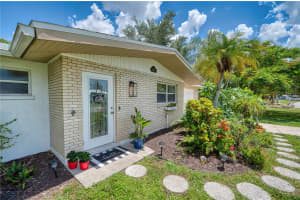510 DONA DRIVE, NOKOMIS, FL 34275 - MLS#MFRA4694243