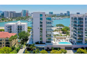 253 GOLDEN GATE POINT, SARASOTA, FL 34236 - MLS#MFRA4694319