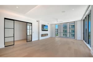 253 GOLDEN GATE POINT, SARASOTA, FL 34236 - MLS#MFRA4694319