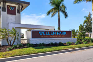 12529 GALAPAGOS COURT, VENICE, FL 34293 - MLS#MFRA4694361