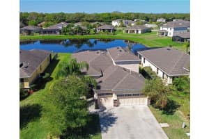 118 Peony Ct, BRADENTON