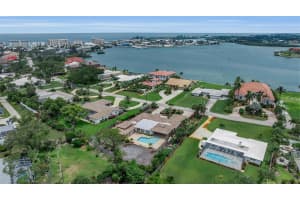 609 LAGUNA DRIVE, VENICE, FL 34285 - MLS#MFRA4694398