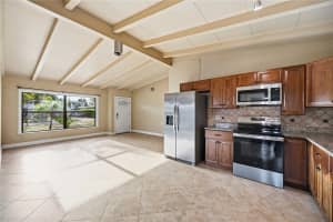 2715 INGOT PLACE, SARASOTA, FL 34235 - MLS#MFRA4694449