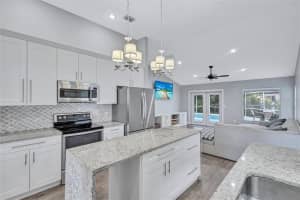 4909 6TH AVENUE, BRADENTON, FL 34208 - MLS#MFRA4694501
