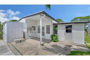 10315 5TH STREET, BRADENTON, FL 34210 - MLS#MFRA4694505