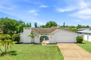 5710 DORAL COURT, SARASOTA, FL 34238 - MLS#MFRA4694546
