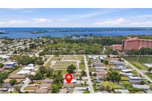 1858 MARBETH STREET, SARASOTA, FL 34231 - MLS#MFRA4694568