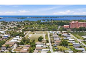 1858 MARBETH STREET, SARASOTA, FL 34231 - MLS#MFRA4694568